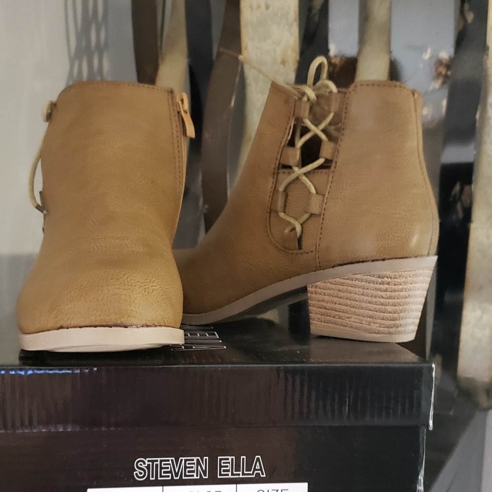 Ankle Bootie